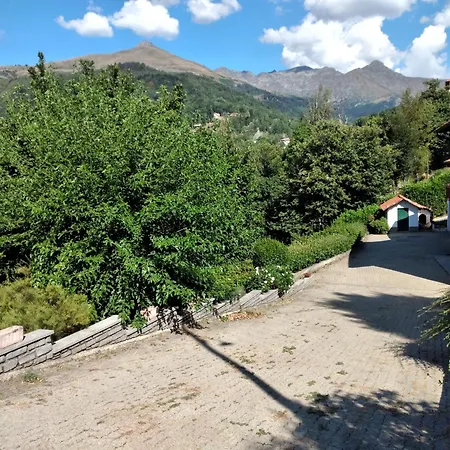 A Due Passi Da Burcina